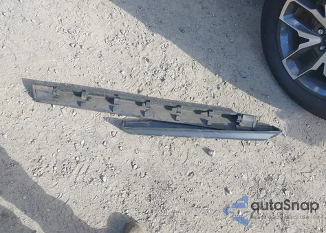 2015 Nissan Pathfinder Sl z USA, uszkodzony, nr VIN 5N1AR2MMXFC640481